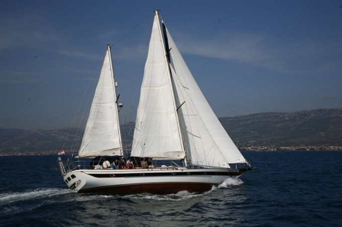 Sailing yacht SINBADSAN
